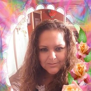 Meet your Posher, Mayra
